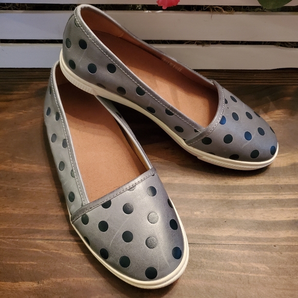 Fossil Slip-on Sneakers - Picture 1 of 10